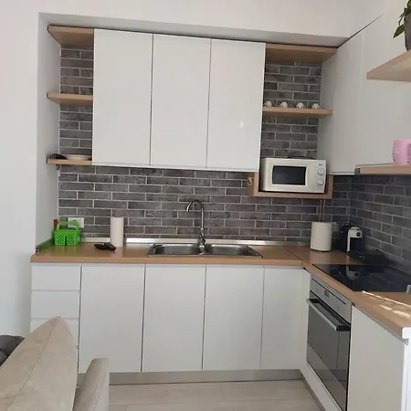 Peak Luxury Living Apartment Tirana