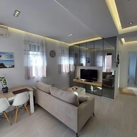 Peak Luxury Living Tirana