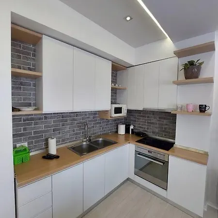 Peak Luxury Living Apartment