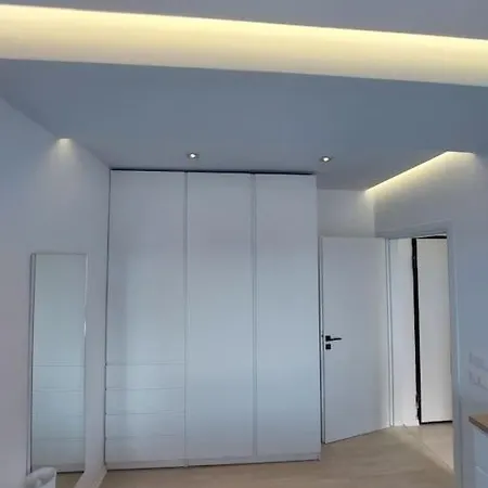 Apartment Peak Luxury Living Tirana